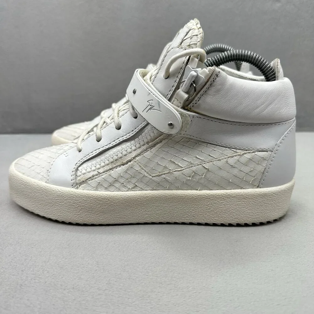 Giuseppe Zanotti May London Womens Size‎ 7.5 (EU 37) Shoes White Python Leather